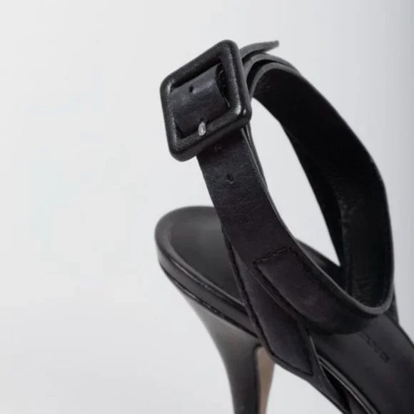 Alexander Wang Soft Black Leather Sandal - Picture 8 of 9
